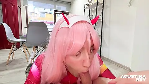 She Dressed Up As Zero Two So She Could Play With Her Pussy And Big Oily Ass