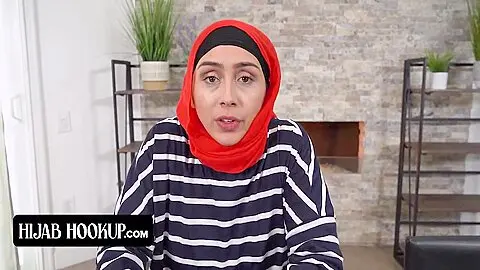 Horny Stepson Teaches Middle Eastern Stepmom Lilly Hall