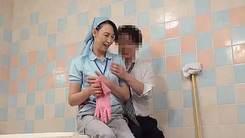 I Fuck The Cleaning Lady