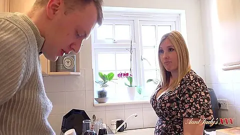 Gorgeous Bbw Milf Charlie Rae Fucks Her Lazy Step In The Kitchen