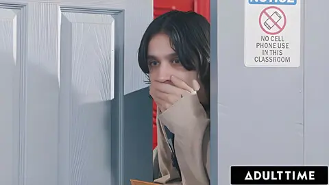 Boy Caught Stepmom Lauren Phillips Having Lesbian Affair With Milf Teacher Siri Dahl